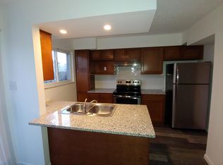 1257 Weybridge Rd, Columbus, OH 43220