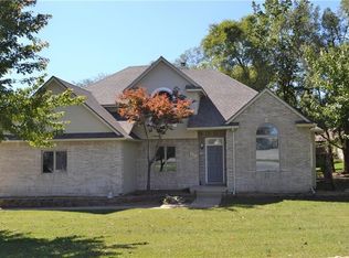 600 Park Pl, Warrensburg, MO 64093