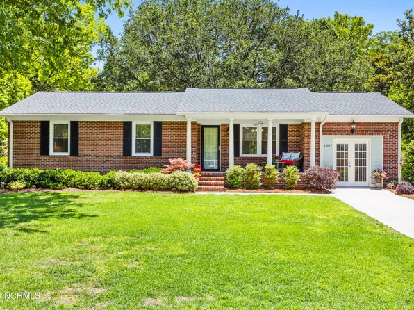 1007 Edgewater Club Road, Wilmington, NC 28411