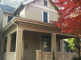 113 W 8th Ave, Columbus, OH