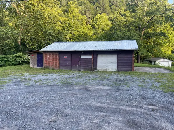 188 Dante Rd, Saint Paul, VA 24283