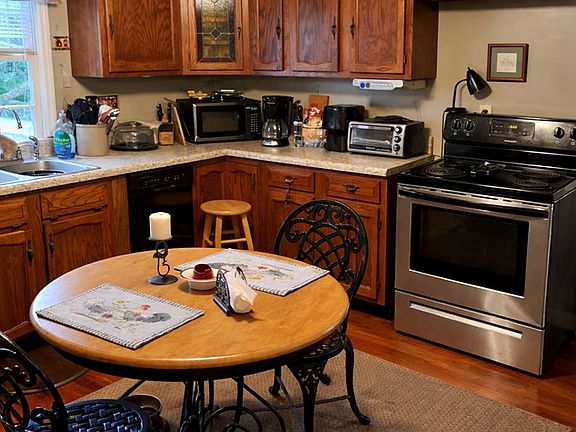 4th image of 118 Happy Valley Rd