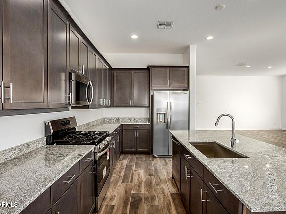 5th image of 14958 W SMOKETREE Drive