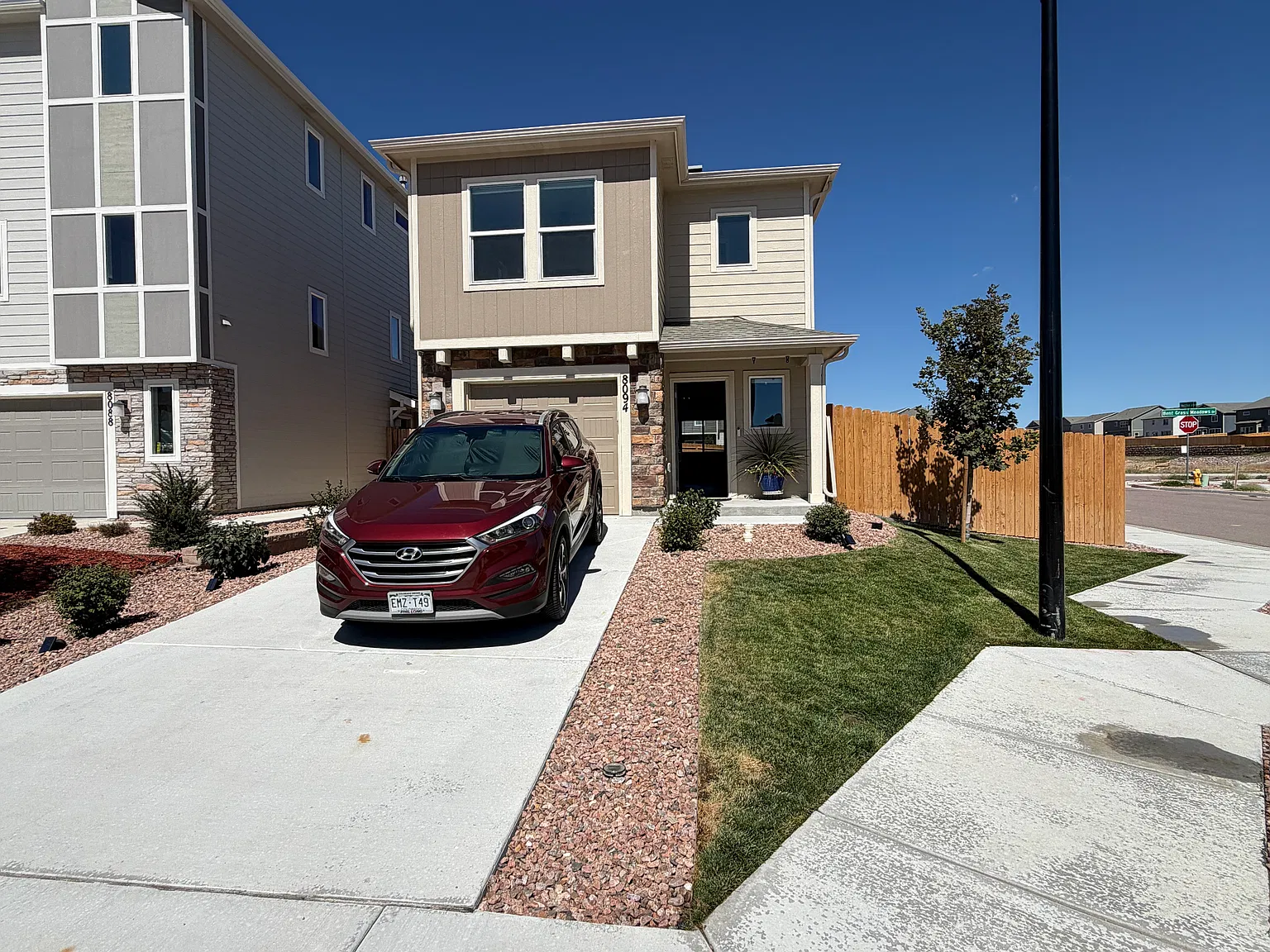 3 bed, 2.5 bath, 1500 sqft, $950 — Photo 1