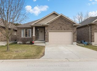 295 Mogg St #26, Strathroy Caradoc, ON N7G0C6