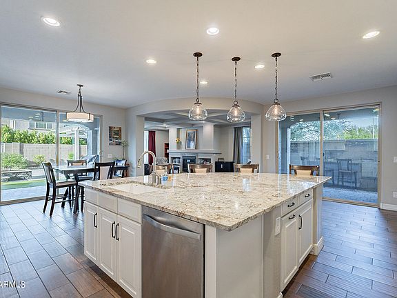 4th image of 3954 E Crescent Pl