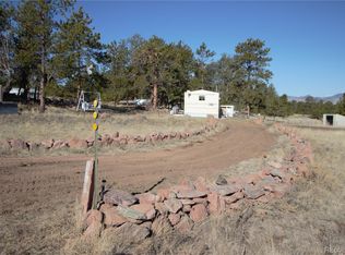 55 Arapahoe Dr, Florissant, CO 80816