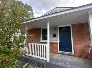 600 Tekoa Rd, Chesapeake, VA 23325