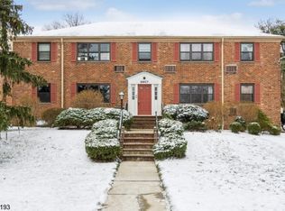 9 West Ct #B-1, Westfield, NJ 07090