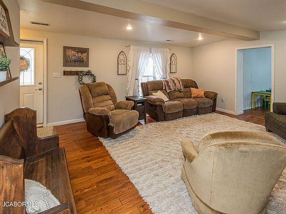 5th image of 35492 Blank Rd