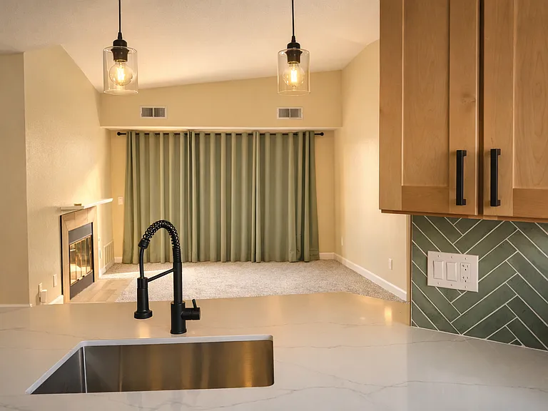 Kitchen & Living room