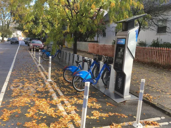 86 Sherman Place image 27 of 34