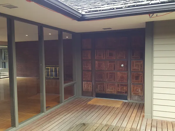 10905 SE 1st St, Bellevue, WA 98004