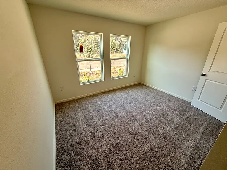 2556 NW 23rd Ave — Photo 9