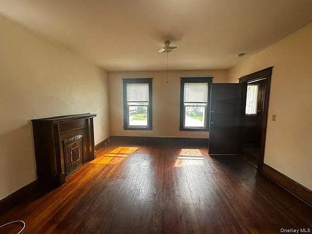 45 Fulton Ave — Photo 2