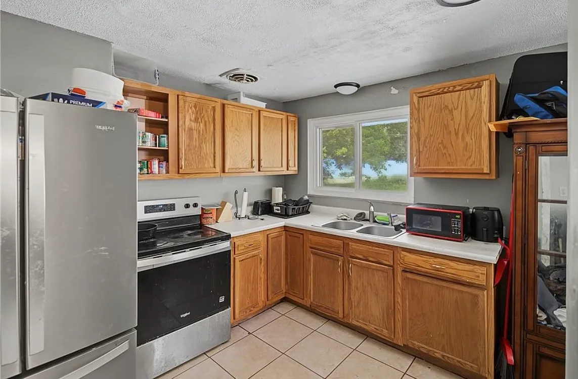 2 bed, $1,500 — Photo 4