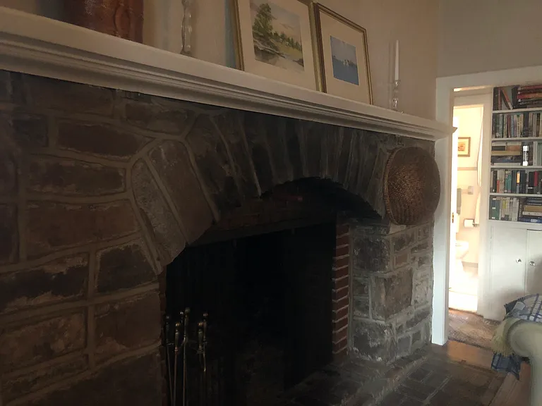 1058 Little Rd #B — Photo 5
