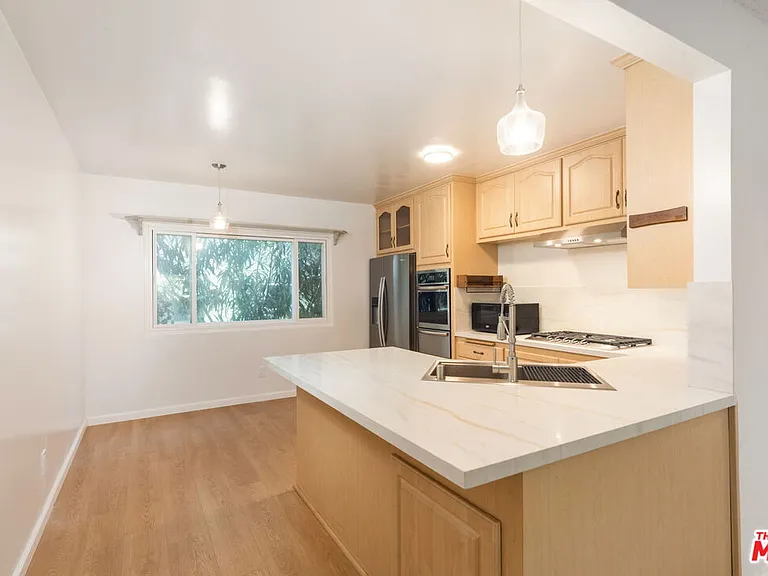 8335 W Manchester Ave #B — Photo 10
