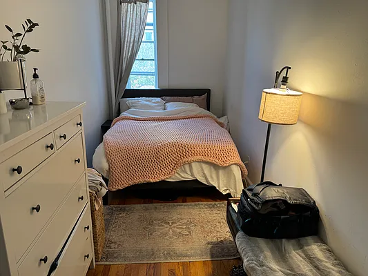 Rented by Joe Gotham LTD | media 6