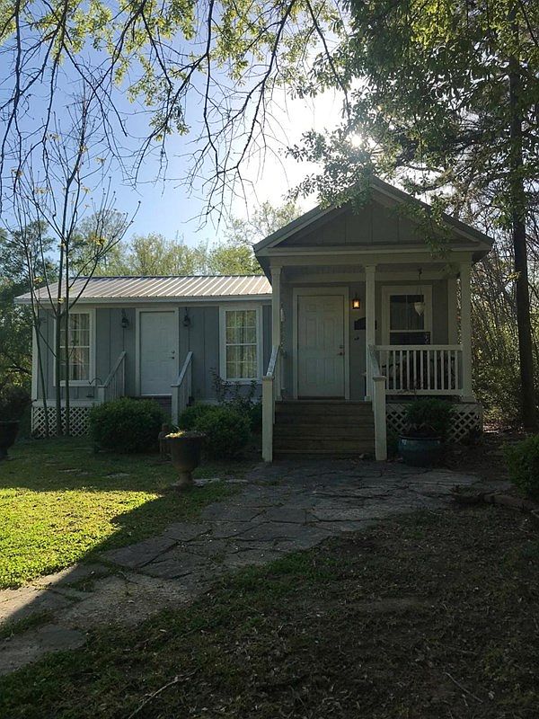 1027 County Road 235, Coila, MS 38923 | Zillow