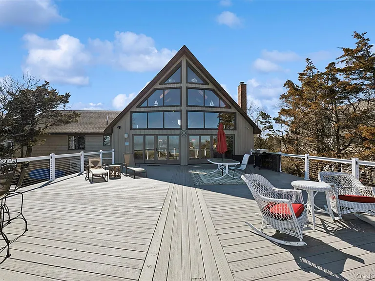 171 Harbor Beach Rd — Photo 36