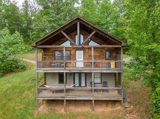 717 Top Ridge Rd, Stanardsville, VA 22973