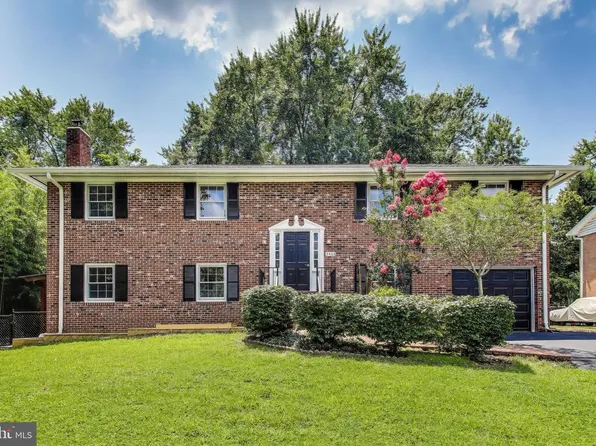 2403 Sherwood Hall Ln, Alexandria, VA 22306