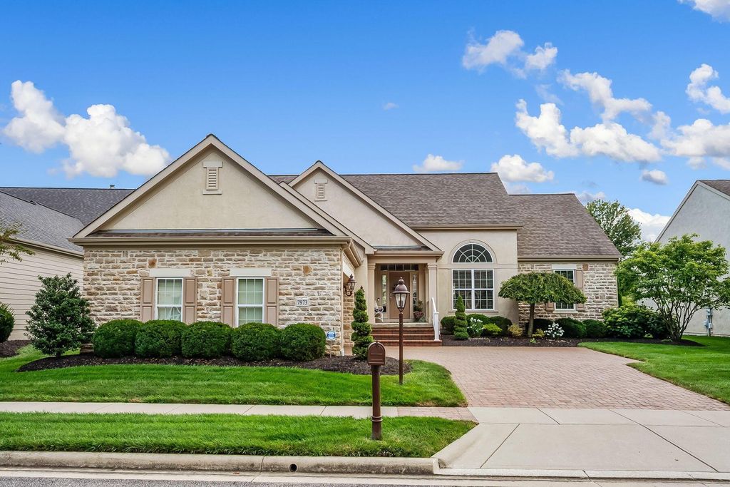 Real estate listing image