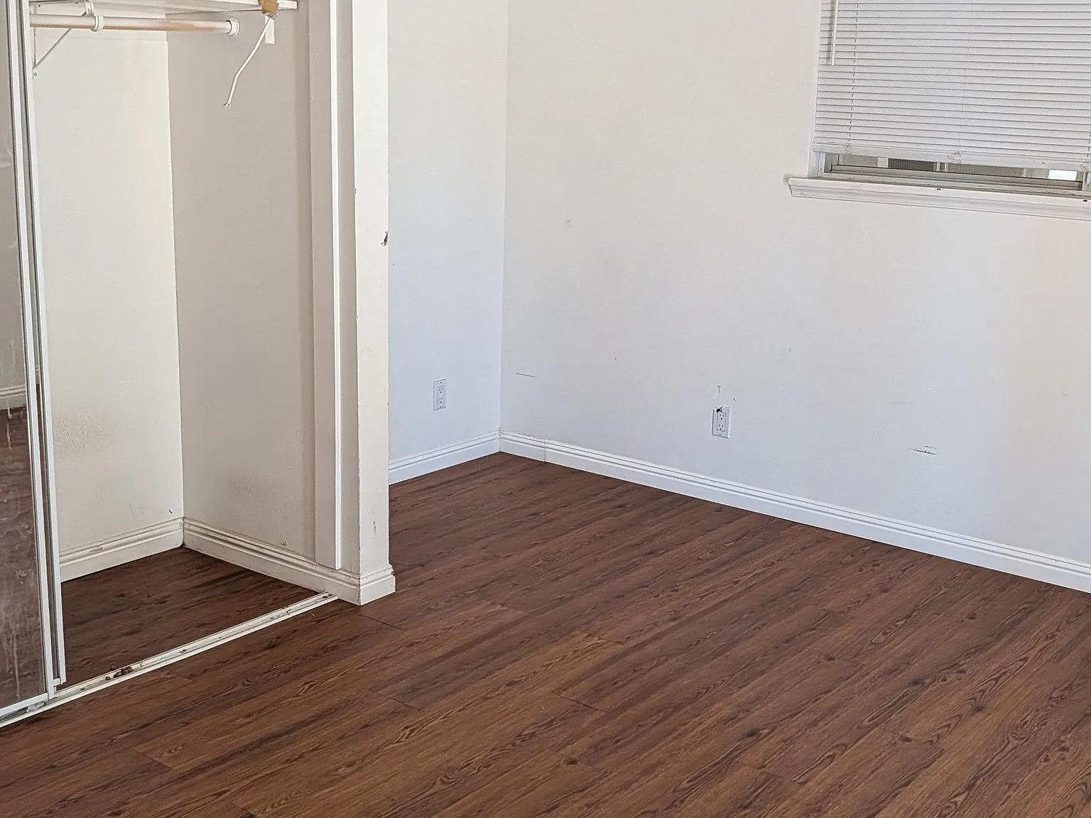 4 bed, 1918 sqft, $2,200 — Photo 4