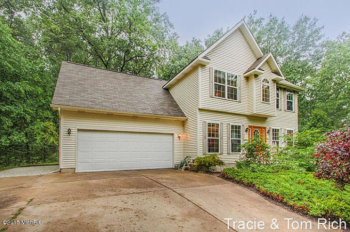 1st image of 4640 Wood Valley Ct NE