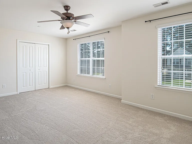808 Jade Ln — Photo 28