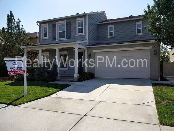 1st image of 46309 Long Pine Dr