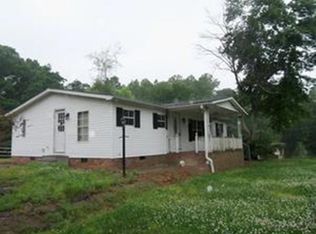 115 Ken Hoots Ln, Advance, NC 27006