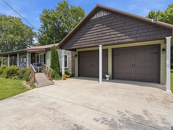 4th image of 507 Saint Clair Rd