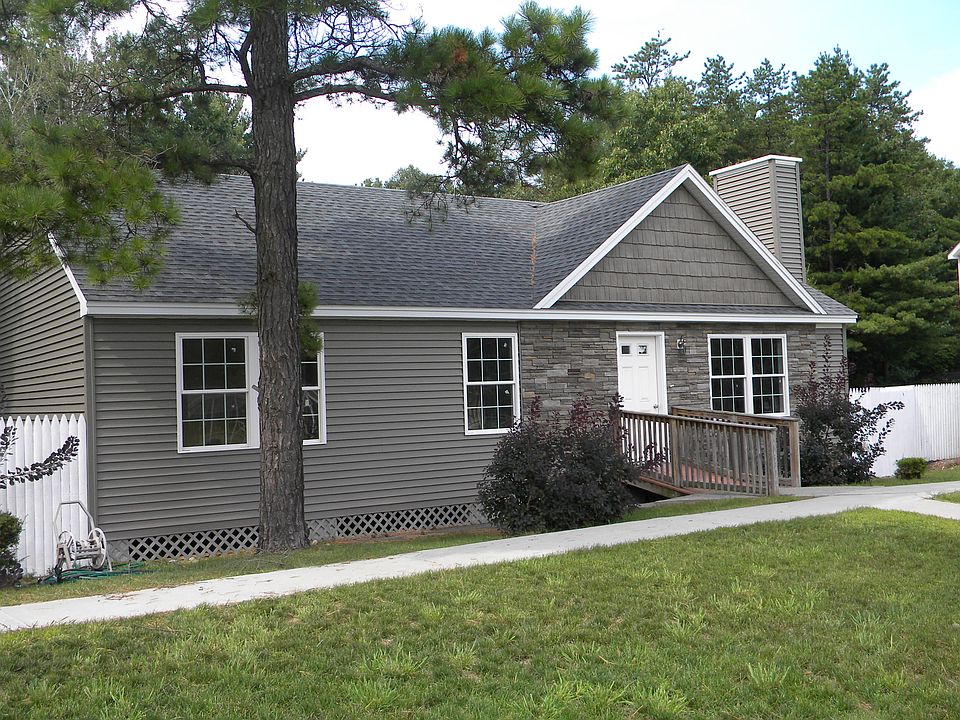 1st image of 41 Stevens Ct