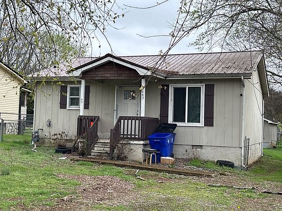 2nd image of 2643 Seblythe Rd