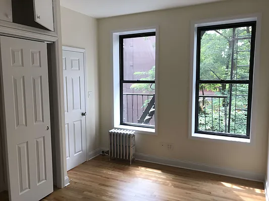 Rented by Owner | media 89