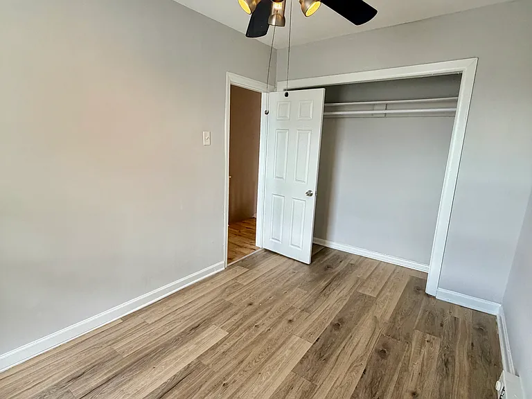 6525 Saybrook Ave — Photo 11
