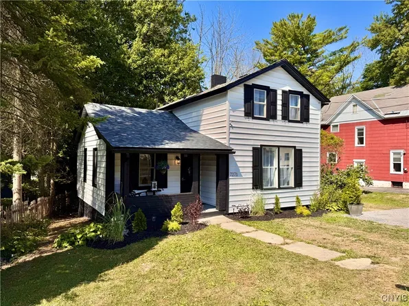 7271 Owasco Rd, Auburn, NY 13021