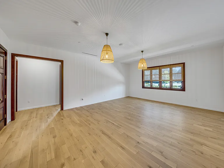 11 Deodar Ln #6 — Photo 12