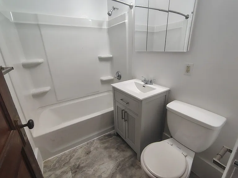 1121 N Church St #1 — Photo 6