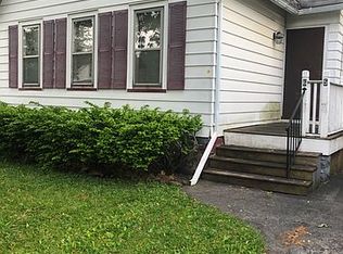 65 Dakota St, Rochester, NY 14611