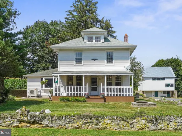 4527 Faraway Dr, Felton, PA 17322