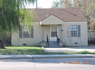 1814 NW Sheridan Rd, Lawton, OK 73505