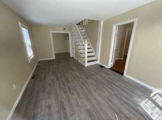 67 Joslin St #R, Providence, RI 02909