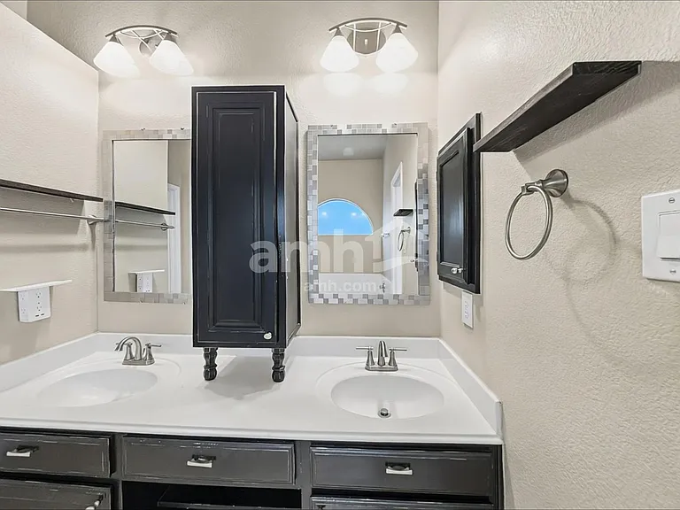 1417 Pine Ridge Rd — Photo 14