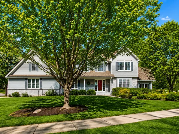 1001 Walden Ct, Burnsville, MN 55337