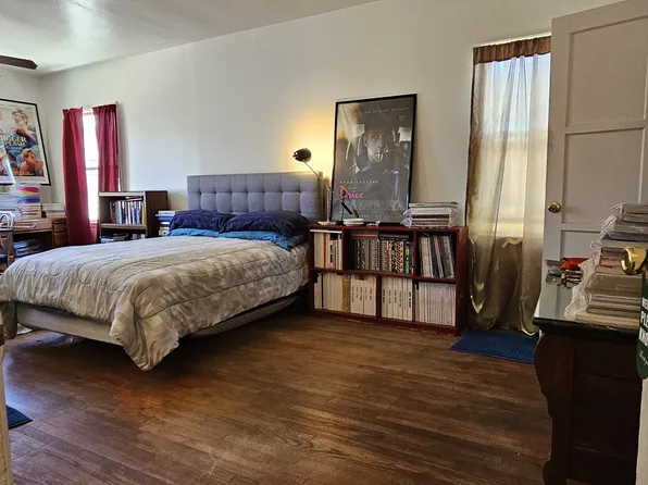 2320 Oregon Ave, Long Beach, CA 90806