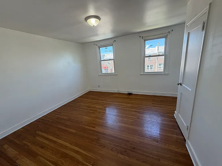 7051 Kindred St — Photo 6