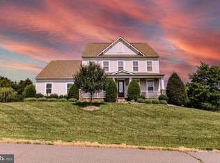 15783 Berkhamstead Pl, Leesburg, VA 20176